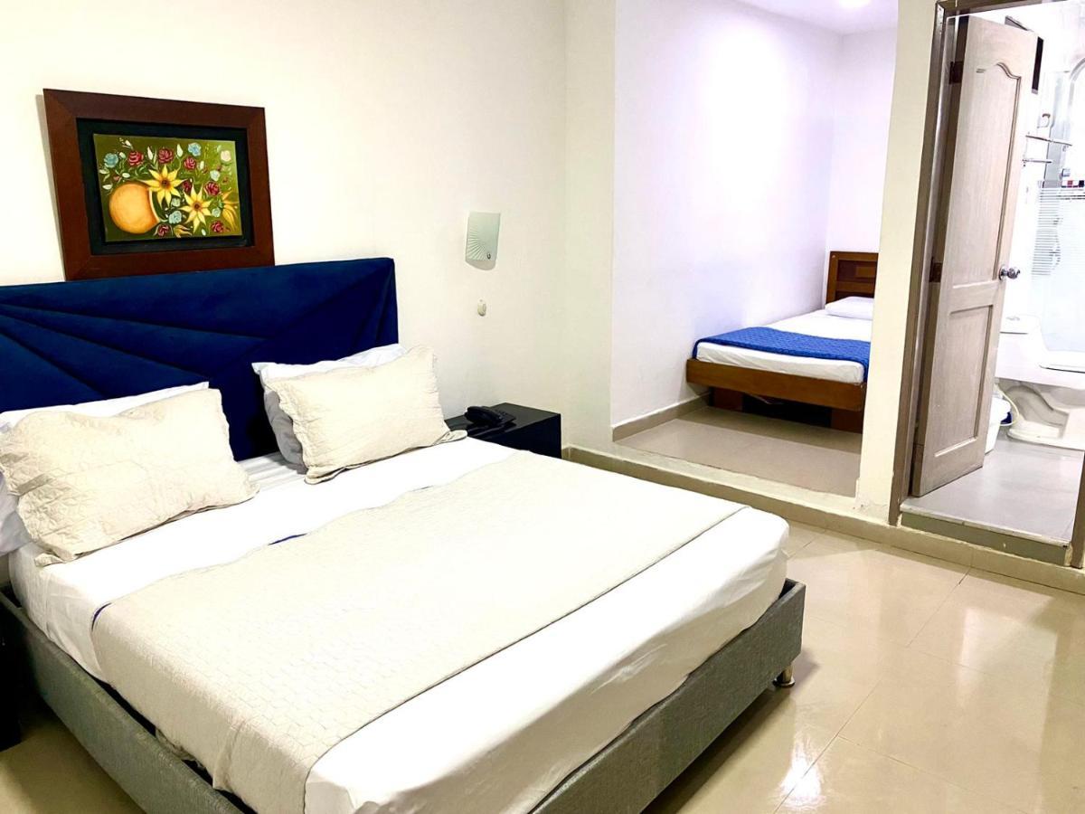 בארנקווילה Hotel Yivinaca מראה חיצוני תמונה